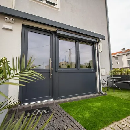 Luxury Studio With Terrace Zadar
